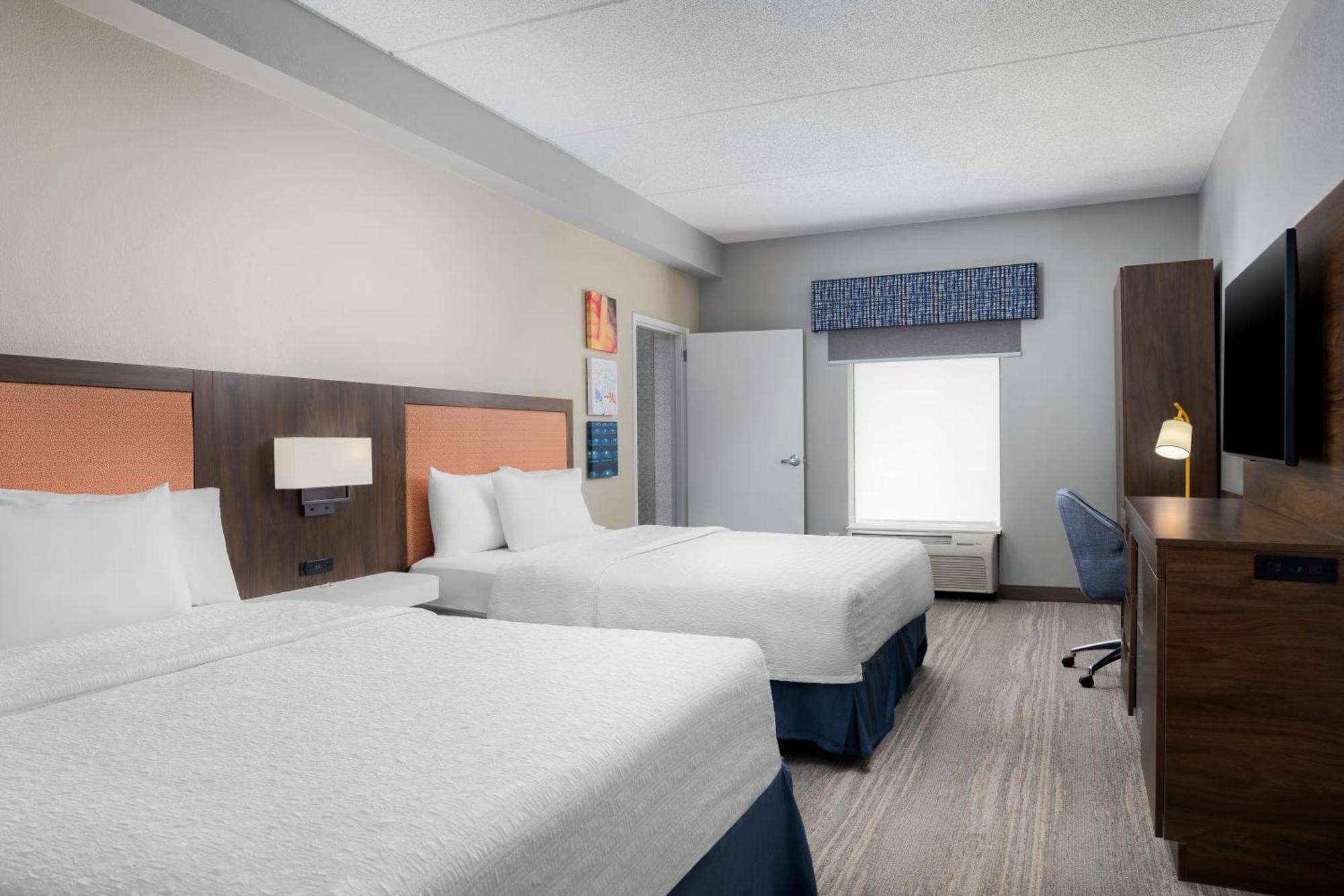 Hampton Inn Louisville Airport Fair/Expo Center Exteriör bild