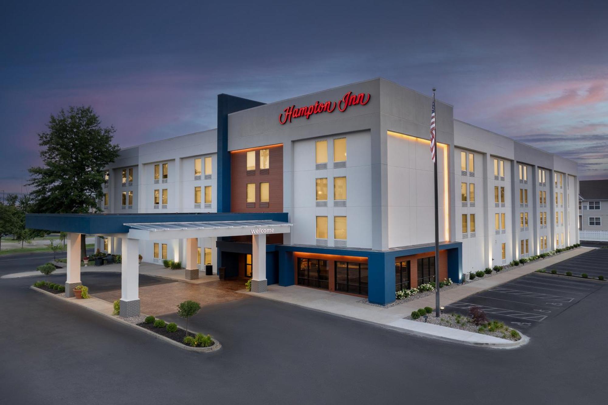 Hampton Inn Louisville Airport Fair/Expo Center Exteriör bild
